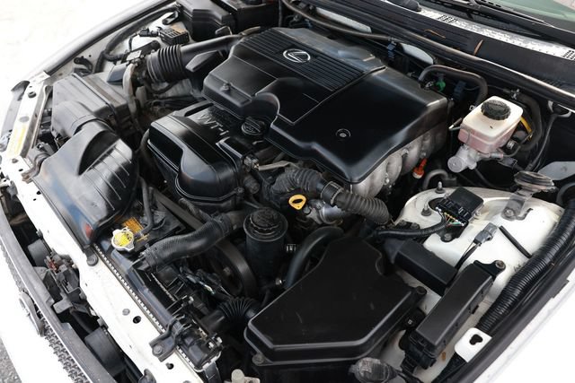 Used 2005 Lexus IS 300 RWD image 51