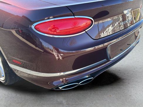 Used 2020 Bentley Continental GT image 23