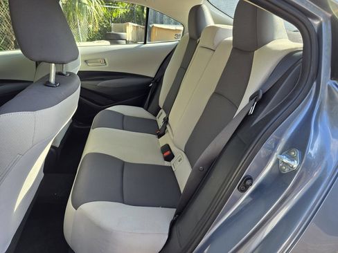 Used 2025 Toyota Corolla LE w/ Convenience Package FWD image 15