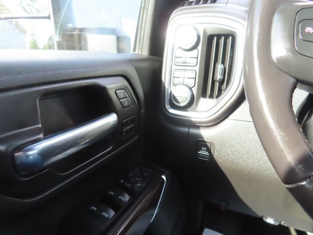 Used 2022 GMC Sierra 2500 SLT w/ X31 Off-Road Package AWD/4WD image 30