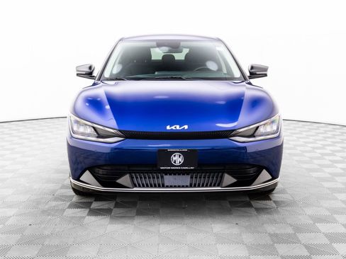 Used 2022 Kia EV6 Wind image 10