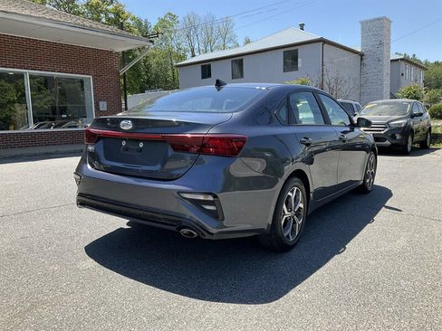 Used 2019 Kia Forte LXS FWD image 5