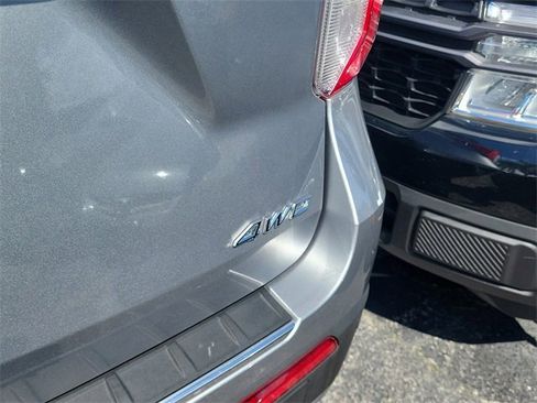 Used 2023 Ford Explorer Platinum w/ Technology Package image 6