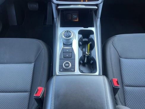 Certified 2022 Ford Explorer XLT w/ Class IV Trailer Tow Package image 23