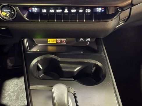 Used 2025 Lexus UX 300h AWD w/ Cold Area Package image 21