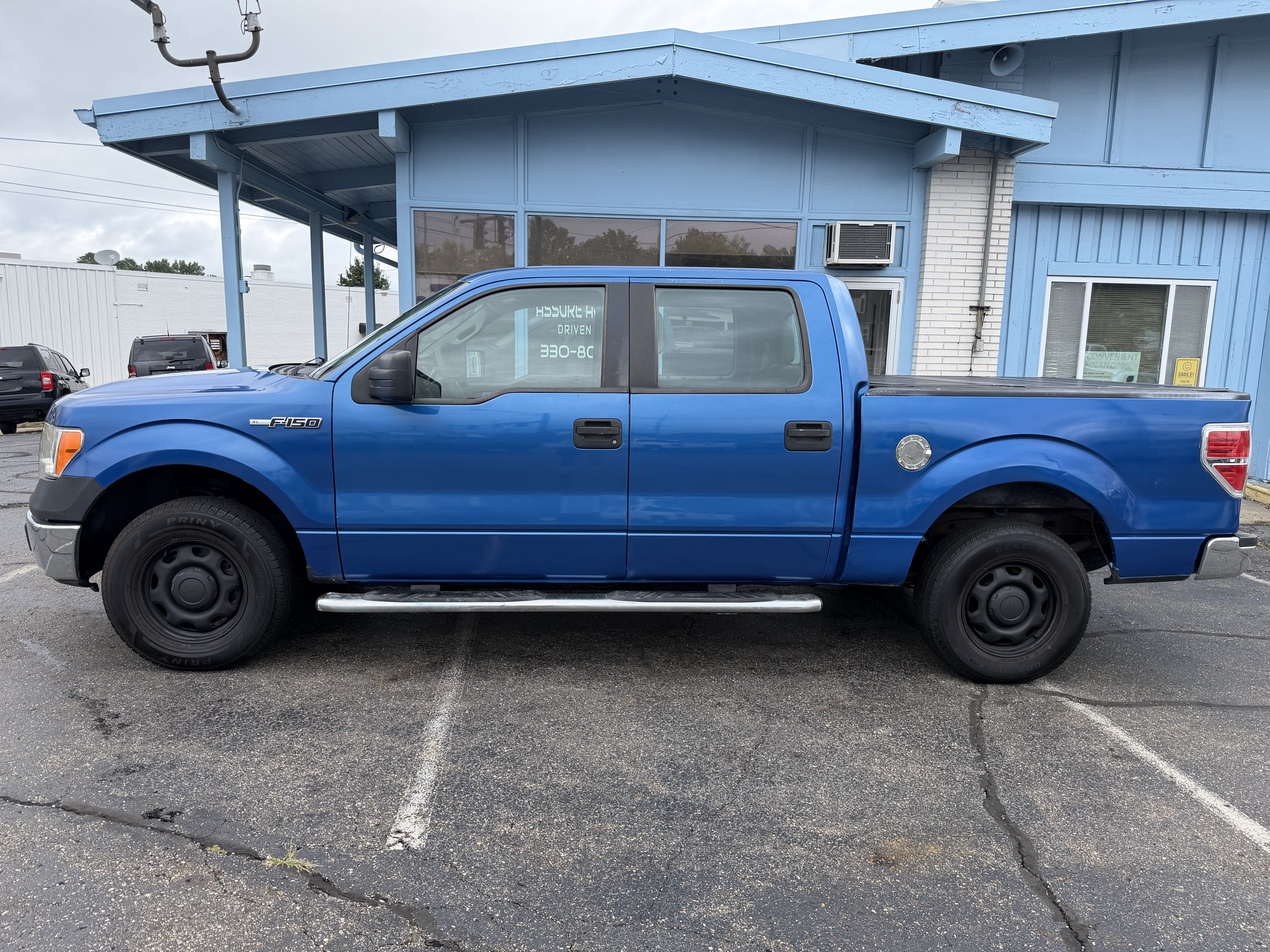Used 2010 Ford F150 XL RWD image 2