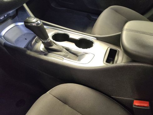 Used 2019 Chevrolet Malibu LT FWD image 26