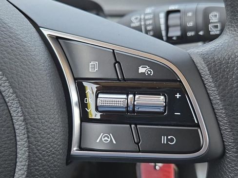 New 2026 Kia Seltos LX FWD image 29