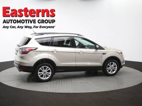 Used 2018 Ford Escape SE w/ SE Sync 3 Package AWD/4WD image 43