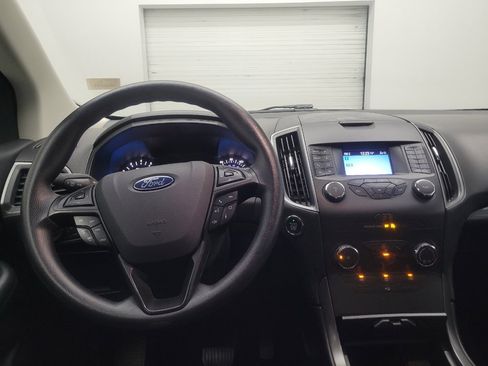 Used 2019 Ford Edge SE w/ SE Fleet Driver's Package FWD image 22