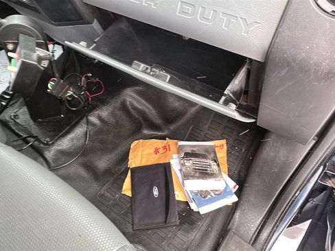 Used 2013 Ford F450 XL w/ Snow Plow Prep Pkg image 56