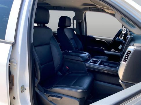 Used 2018 Chevrolet Silverado 2500 LT w/ Custom Sport Edition AWD/4WD image 9