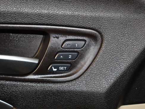 Used 2017 Acura MDX Sport Hybrid w/ Advance Pkg image 36