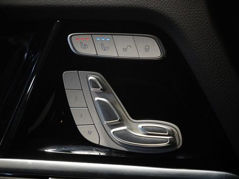 Certified 2025 Mercedes-Benz G 550 image 29