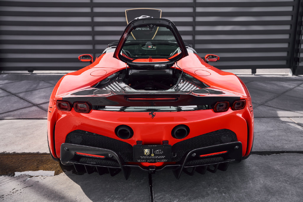 Used 2022 Ferrari SF90 Spider AWD/4WD image 26