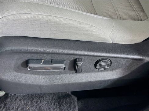 Used 2022 Honda CR-V EX image 17