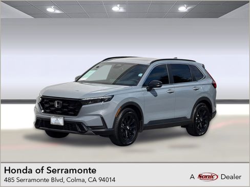 Used 2025 Honda CR-V Sport image 1