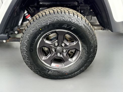 Used 2021 Jeep Gladiator Rubicon w/ Trailer Tow Package image 37