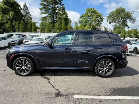 Used 2024 BMW X5 xDrive40i w/ M Sport Package AWD/4WD image 7