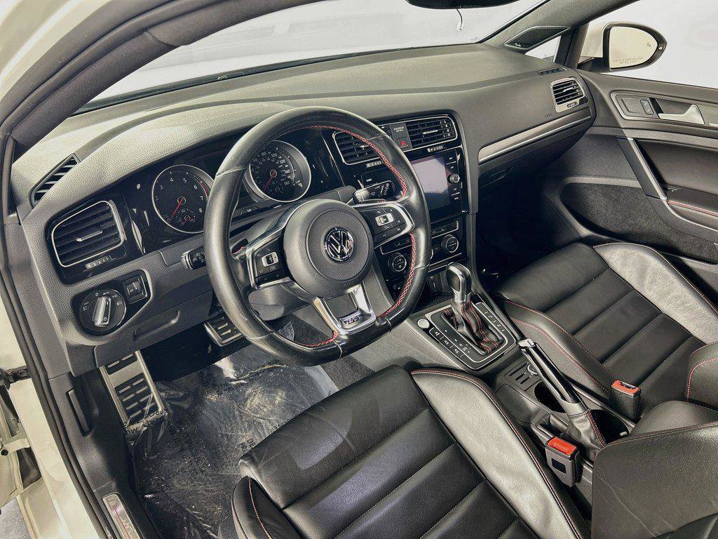 Used 2018 Volkswagen GTI Autobahn FWD image 9