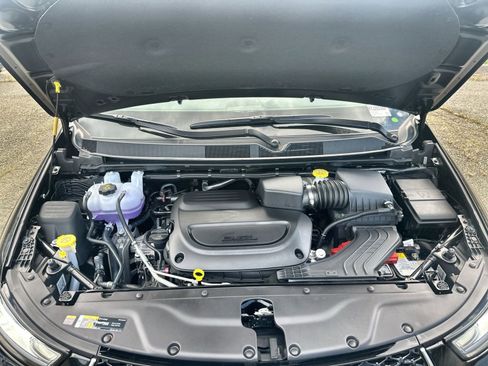 New 2026 Chrysler Pacifica Pinnacle w/ Trailer Tow Group image 28