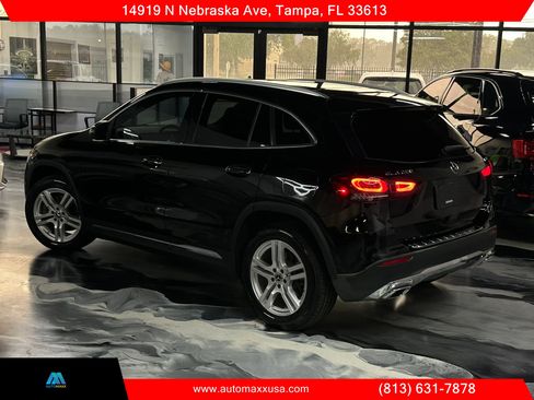 Used 2021 Mercedes-Benz GLA 250 4MATIC w/ Premium Package image 5