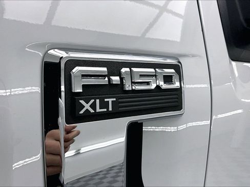 Certified 2023 Ford F150 XLT w/ Equipment Group 302A High image 8