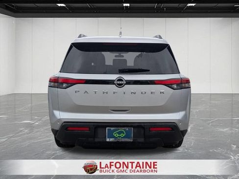 Used 2025 Nissan Pathfinder SV FWD image 7