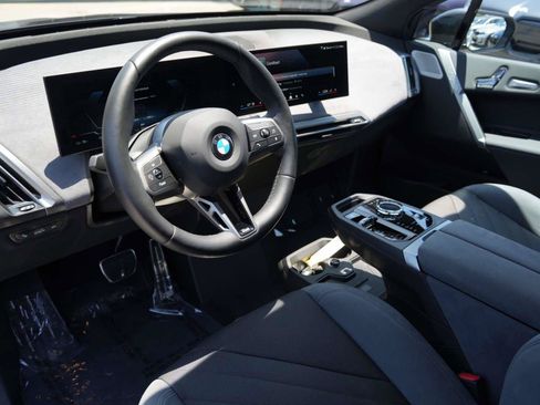 Used 2026 BMW iX xDrive60 w/ M Sport Package AWD/4WD image 15