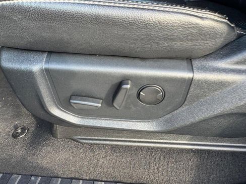 Used 2021 Ford F350 Lariat w/ Lariat Ultimate Package image 16