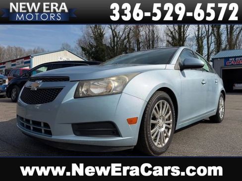 Used 2011 Chevrolet Cruze Eco image 1