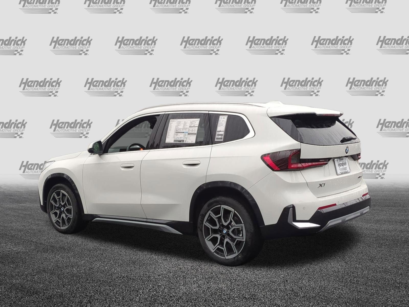 Certified 2026 BMW X1 xDrive28i w/ Technology Package AWD/4WD image 8