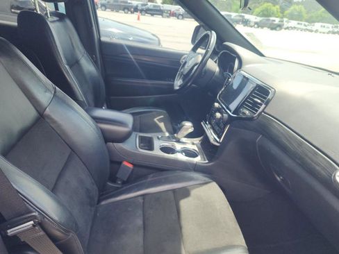 Used 2021 Jeep Grand Cherokee Laredo X AWD/4WD image 10
