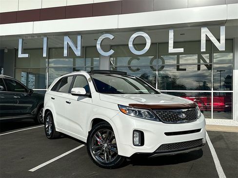 Used 2014 Kia Sorento SX w/ 3rd Row Package image 1