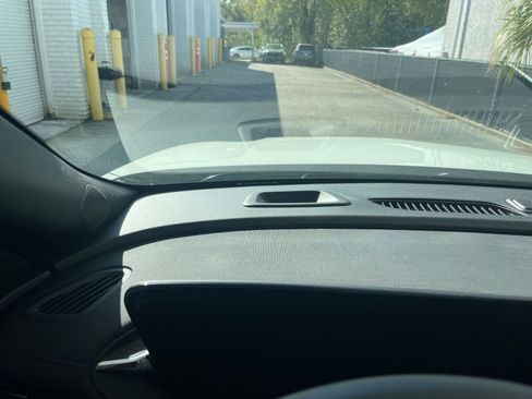 Used 2025 Buick Envista Sport Touring image 33