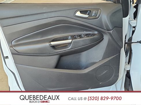 Used 2018 Ford Escape SE w/ SE Sport Appearance Package AWD/4WD image 9