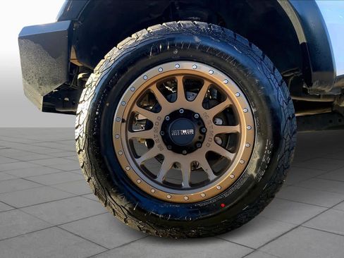 Certified 2017 Ford F250 XLT w/ XLT Premium Package image 10