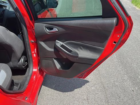 Used 2015 Ford Focus ST FWD image 15