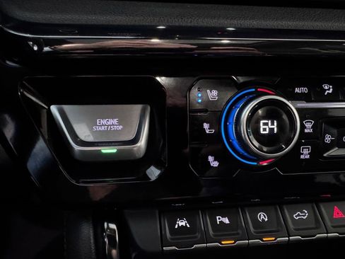 Certified 2023 GMC Sierra 1500 AT4 w/ AT4 Premium Package image 18