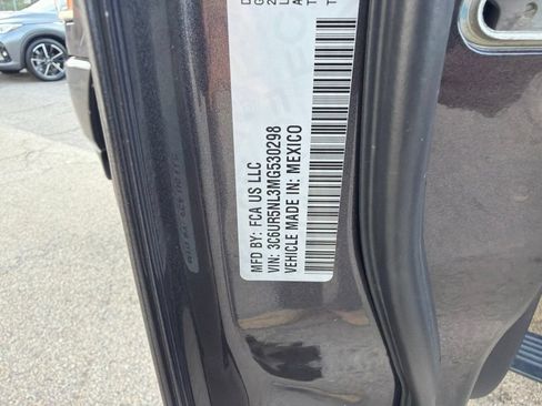Used 2021 RAM 2500 4x4 Mega Cab Laramie image 47