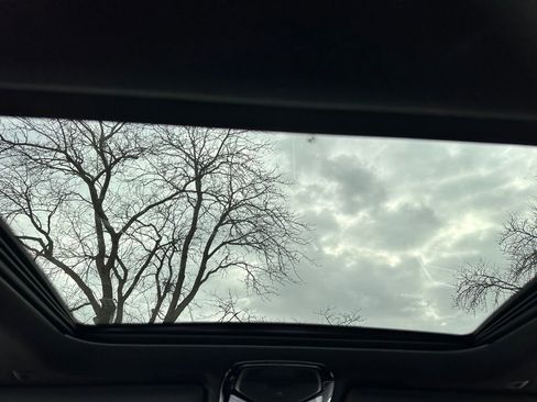 Used 2025 BMW 330i xDrive 330i xDrive image 13