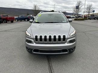 Used 2017 Jeep Cherokee Limited video 2