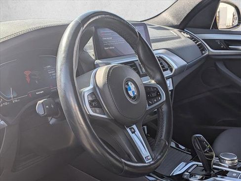 Used 2021 BMW X3 xDrive30e w/ M Sport Package image 9