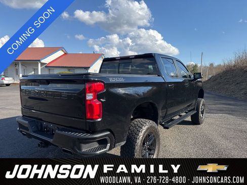 Used 2020 Chevrolet Silverado 1500 LT Trail Boss image 7