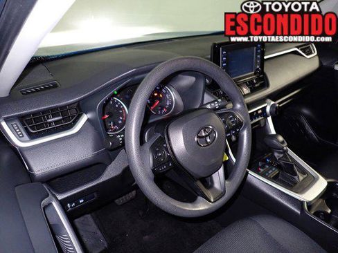 Certified 2019 Toyota RAV4 LE w/ Carpet Mat Package FWD image 18