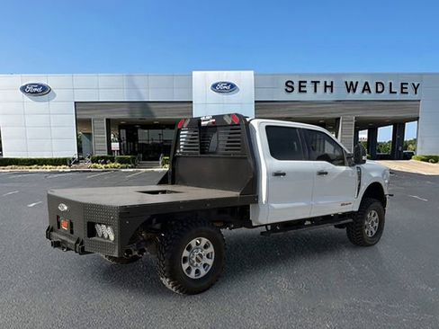 Used 2023 Ford F250 XLT w/ F-250 >10K GVWR Package image 7