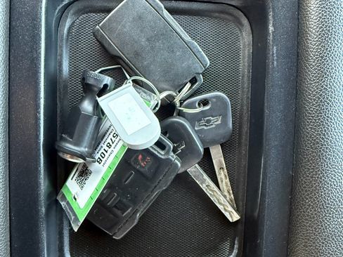 Used 2016 Chevrolet Silverado 2500 LT w/ LT Convenience Package image 25