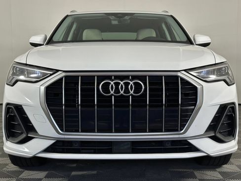 Used 2020 Audi Q3 2.0T Premium Plus w/ Premium Plus Package AWD/4WD image 24