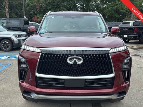 Used 2025 INFINITI QX80 Luxe RWD image 2