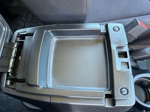 Used 2014 Jeep Wrangler Unlimited Sport w/ Dual Top Group image 38